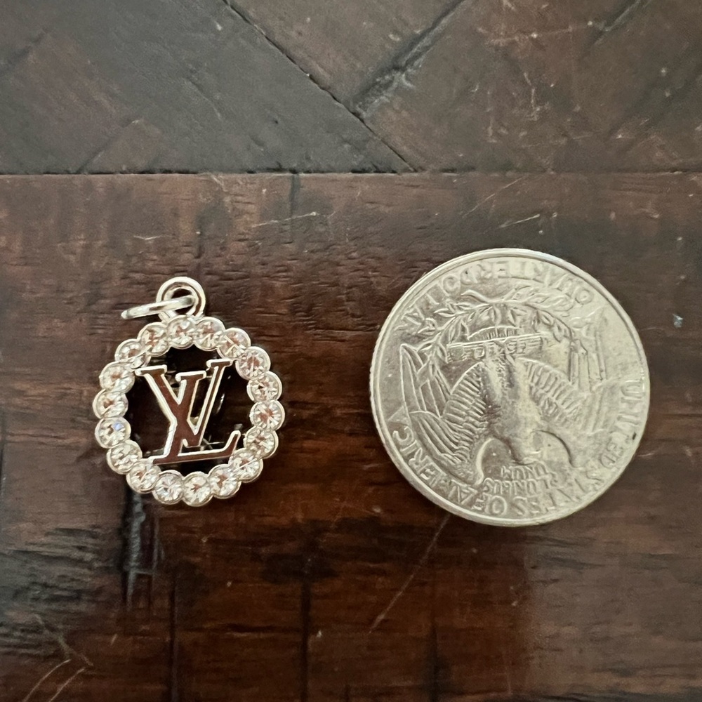Elegant LV Silver Pendant with Crystal Accents